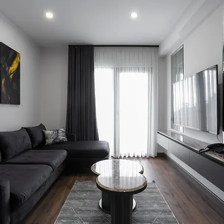 Western Hotel 4*